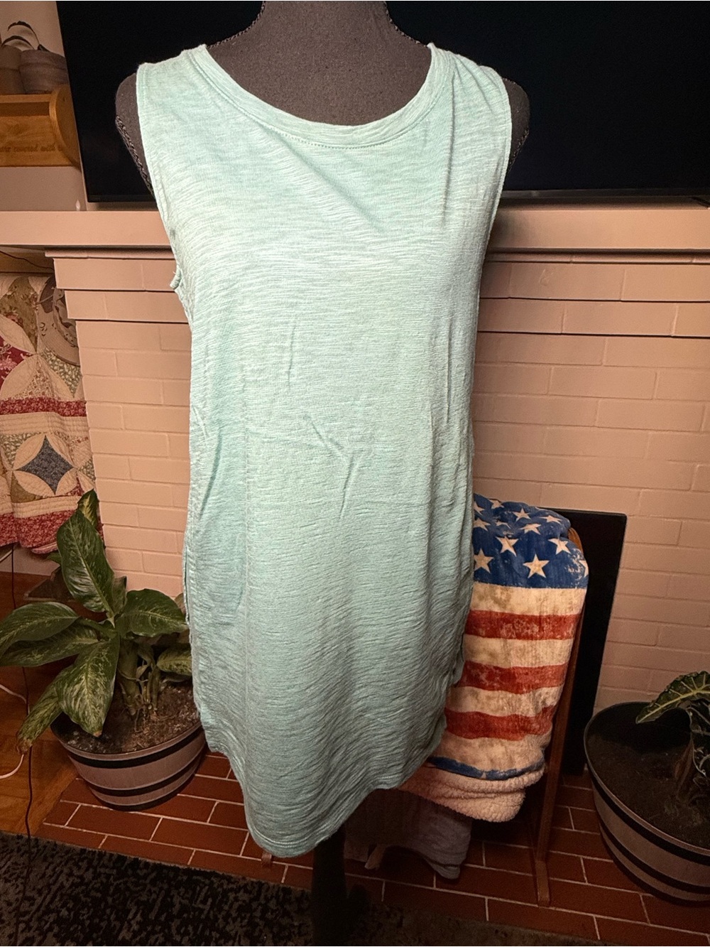 Chico's Soft Mint Green Sleeveless Tee